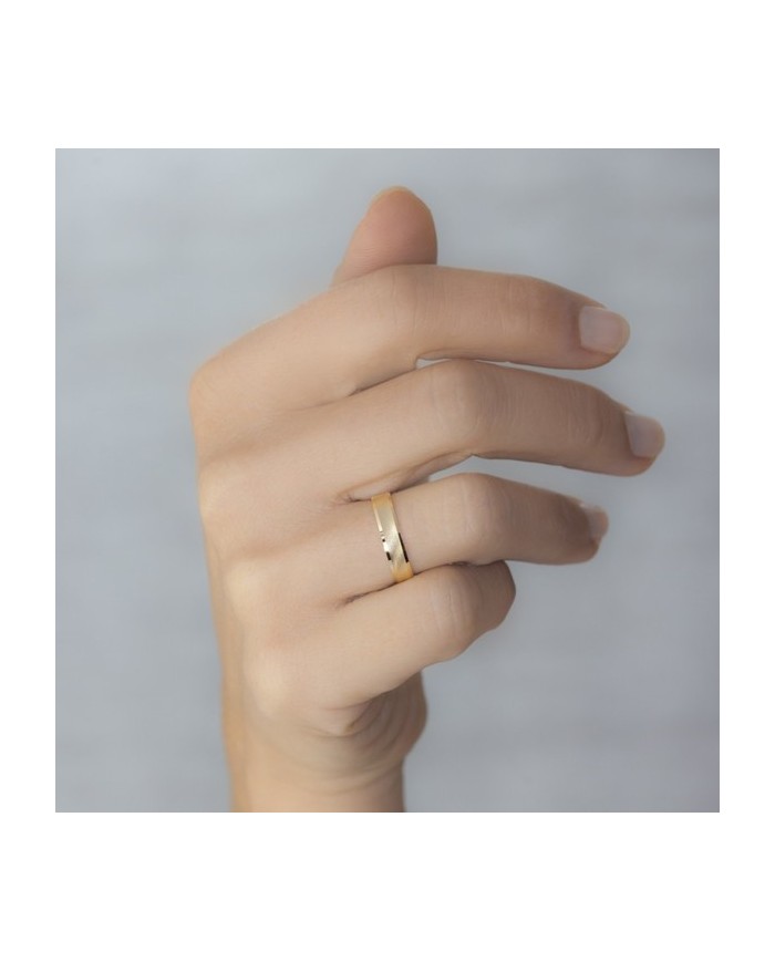Alianza de Boda de Oro Amarillo Brillo con Forma Cóncava 4mm 18kl Alianza de Boda de Oro Amarillo Brillo con Forma Cóncava 4mm 18kl
